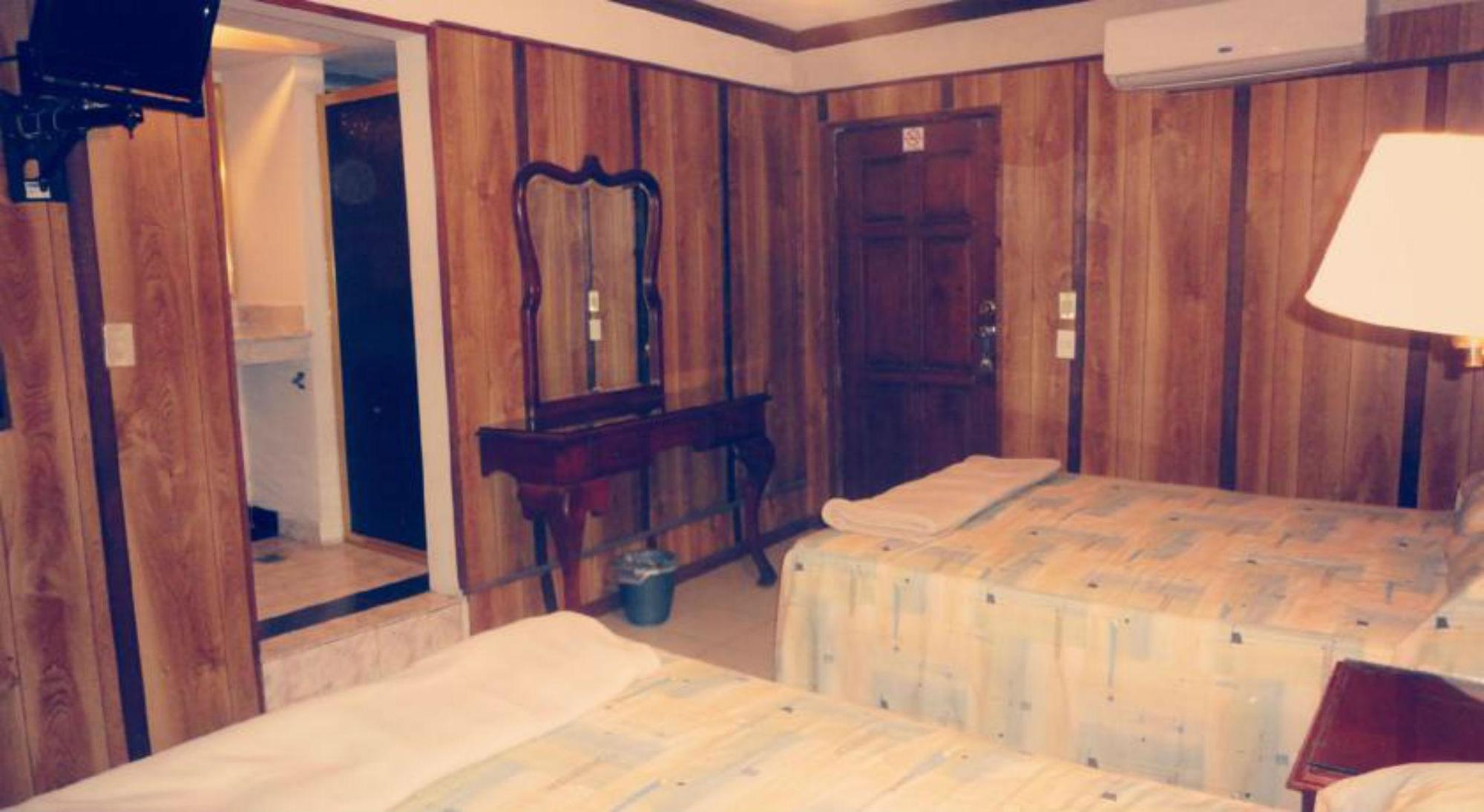 Fundador Otel Monterrey Dış mekan fotoğraf